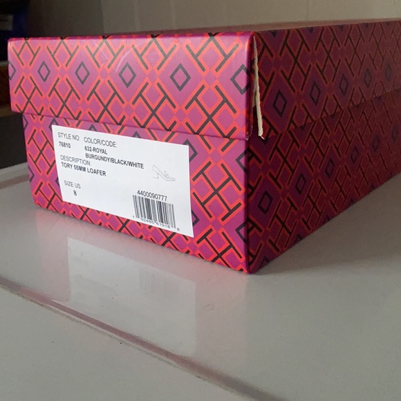 Tory Burch Tory Loafer Brand New - Picture 4 of 4